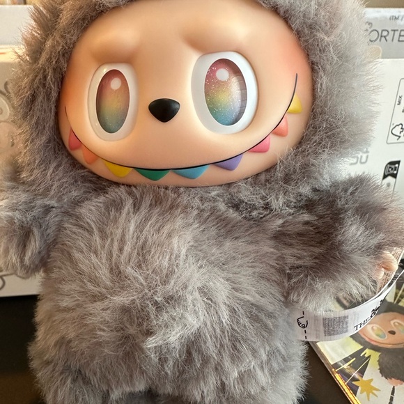 Pop Mart Big Into Energy ID Secret - Picture 13 of 14